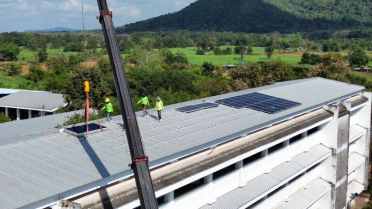 ติดตั้งโซล่าเซลล์นาทม